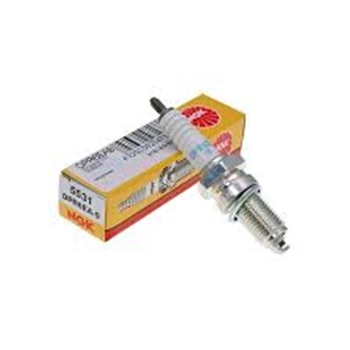 NGK  DPR6EA-9 SPARK PLUG